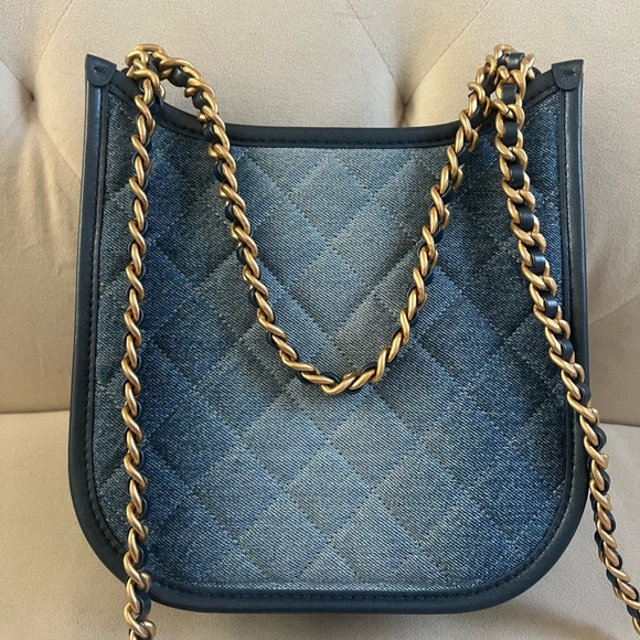 Chanel Blue Quilted Denim Hobo Bag - Picture 3 of 13